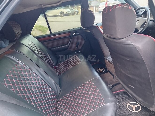 Mercedes E 250 1992, 359,186 km - 2.5 l - Bakı