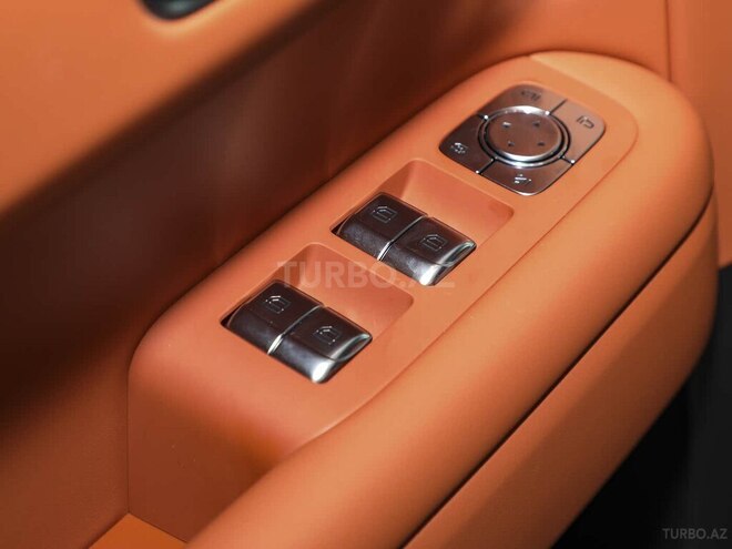 Li Auto L6-18