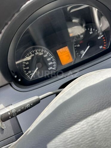Mercedes Vito 111 2010, 325,464 km - 2.2 л - Bakı