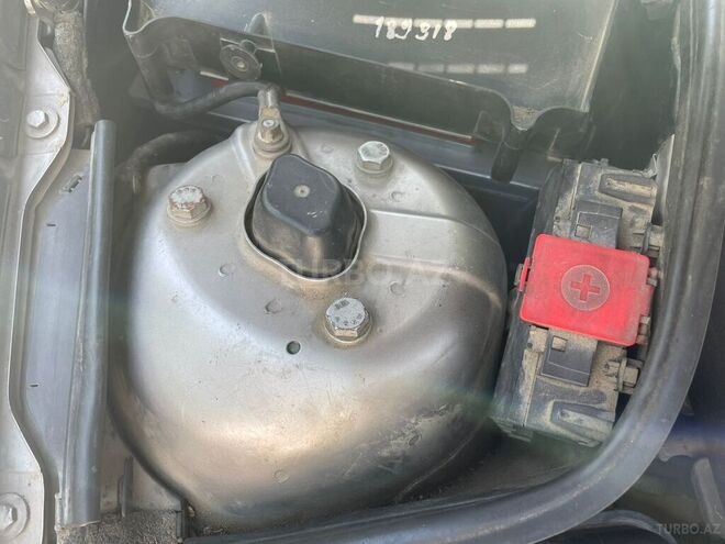 Mercedes  2004, 266,000 km - 2.6 л - Bakı