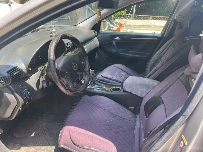 Mercedes  2004, 266,000 km - 2.6 л - Bakı