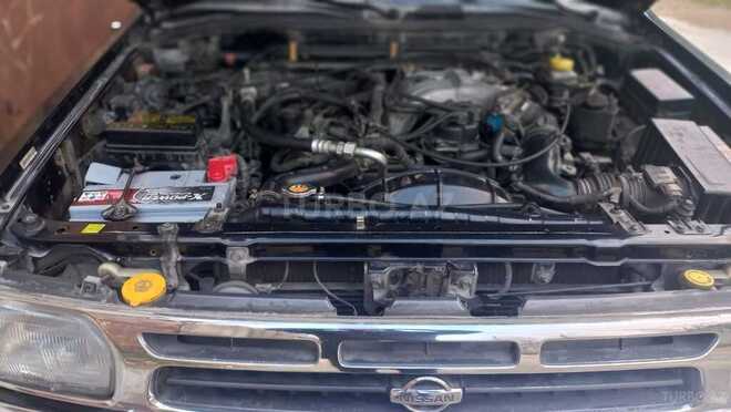 Nissan Pathfinder 1998, 400,000 km - 3.5 l - Bakı