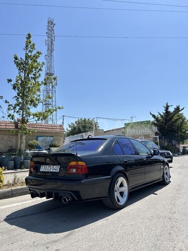 BMW 540 2001, 284,666 km - 4.4 l - Bakı