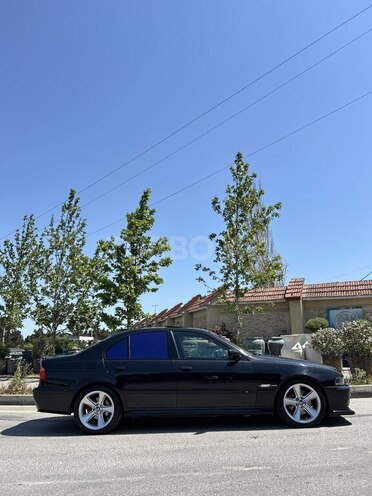 BMW 540 2001, 284,666 km - 4.4 l - Bakı