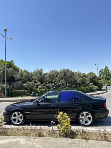 BMW 540 2001, 284,666 km - 4.4 l - Bakı