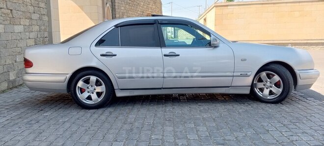 Mercedes E 240 1998, 566,683 km - 2.4 l - Bakı