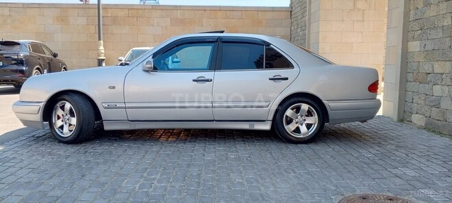 Mercedes E 240 1998, 566,683 km - 2.4 l - Bakı