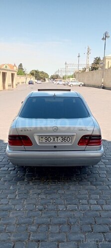 Mercedes E 240 1998, 566,683 km - 2.4 l - Bakı