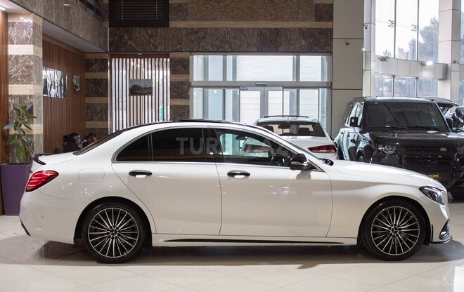 Mercedes C 180-7