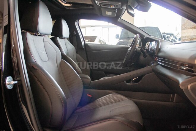Hyundai  2023, 14,000 km - 1.6 l - Bakı