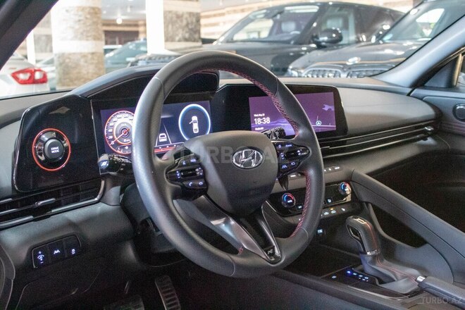 Hyundai  2023, 14,000 km - 1.6 l - Bakı