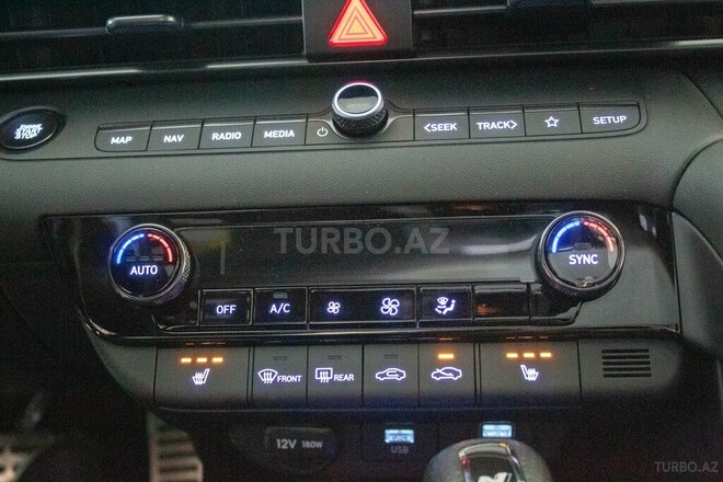Hyundai  2023, 14,000 km - 1.6 l - Bakı
