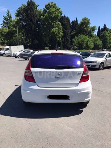 Hyundai i30 2010, 266,822 km - 1.6 л - Mingəçevir