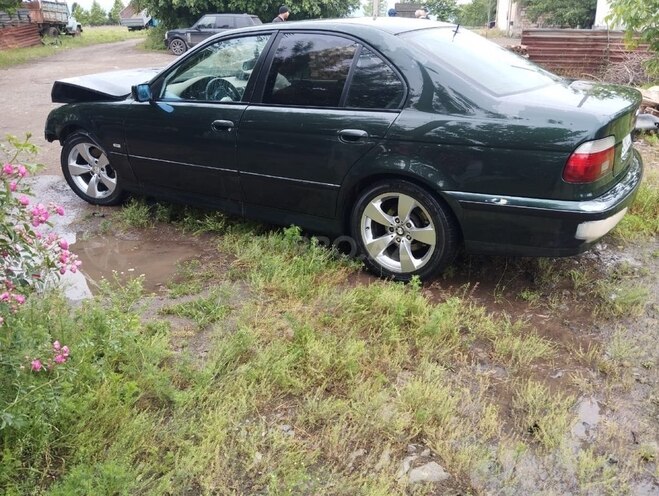 BMW 540 1998, 218,454 km - 4.4 l - Cəlilabad