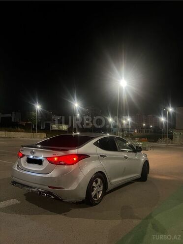 Hyundai Avante 2014, 268,000 km - 1.6 л - Bakı