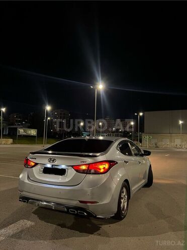 Hyundai Avante 2014, 268,000 km - 1.6 л - Bakı