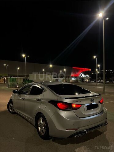 Hyundai Avante 2014, 268,000 km - 1.6 л - Bakı