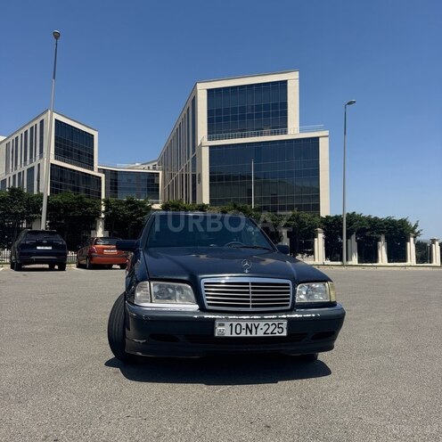 Mercedes C 240 1999, 399,386 km - 2.4 l - Bakı