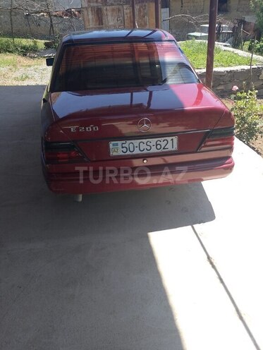 Mercedes E 200 1989, 198,560 km - 2.0 л - Şəki