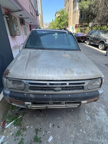 Nissan Pathfinder 1999, 254,368 km - 3.5 l - Bakı