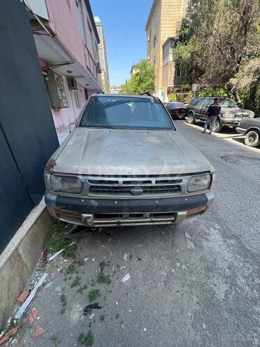Nissan Pathfinder 1999, 254,368 km - 3.5 l - Bakı