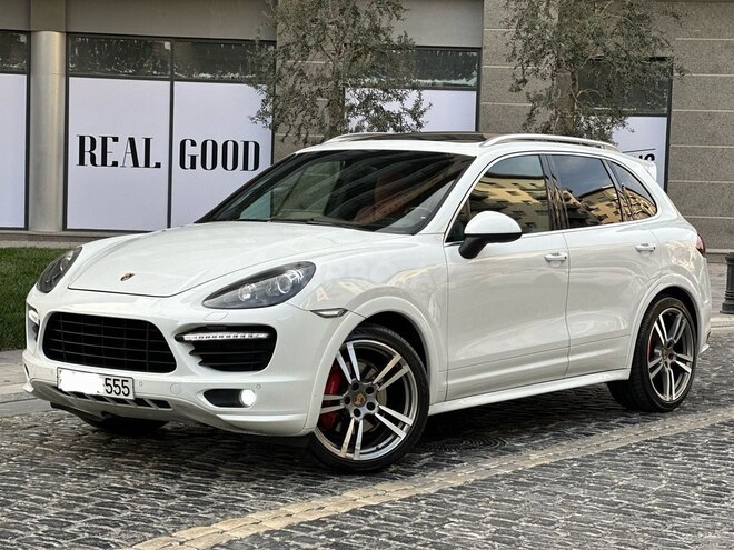 Porsche Cayenne GTS 2014, 152,000 km - 4.8 л - Bakı