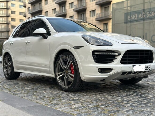 Porsche Cayenne GTS 2014, 152,000 km - 4.8 л - Bakı