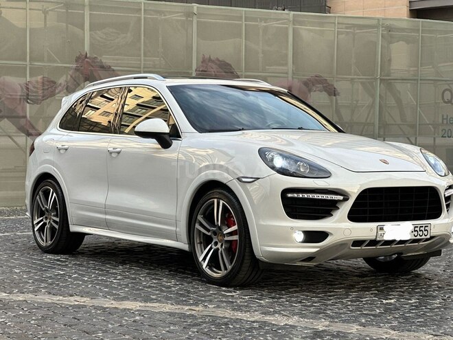 Porsche Cayenne GTS 2014, 152,000 km - 4.8 л - Bakı