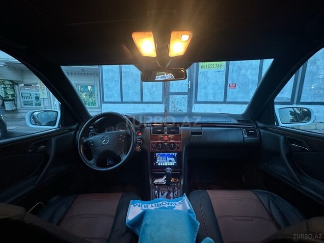 Mercedes E 220 d 2002, 454,424 km - 2.2 l - Bakı