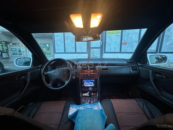 Mercedes E 220 d 2002, 454,424 km - 2.2 l - Bakı
