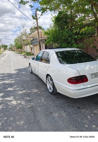 Mercedes E 220 d 2002, 454,424 km - 2.2 l - Bakı