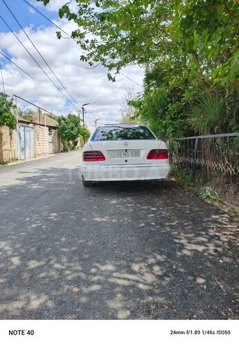 Mercedes E 220 d 2002, 454,424 km - 2.2 l - Bakı