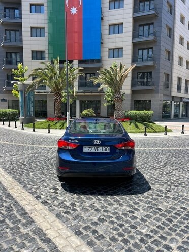 Hyundai Elantra 2015, 155,546 km - 1.8 l - Bakı