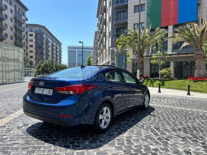 Hyundai Elantra 2015, 155,546 km - 1.8 l - Bakı
