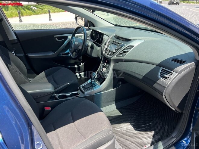 Hyundai Elantra 2015, 155,546 km - 1.8 l - Bakı
