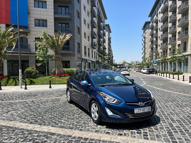 Hyundai Elantra 2015, 155,546 km - 1.8 l - Bakı