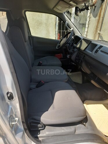 Toyota HiAce 2011, 310,000 km - 3.0 l - Bakı