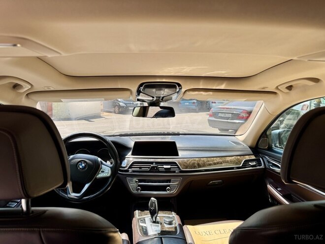 BMW 740 2015, 156,000 km - 3.0 l - Bakı
