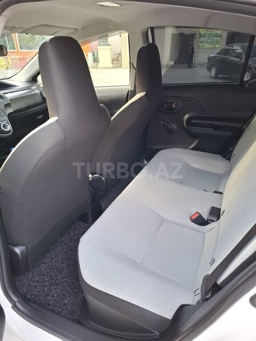 Toyota Aqua 2018, 72,000 km - 1.5 l - Bakı