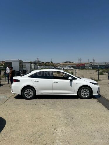 Toyota Corolla 2022, 85,000 km - 1.8 l - Bakı