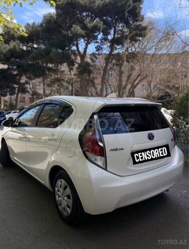 Toyota Aqua 2017, 80,000 km - 1.5 l - Bakı