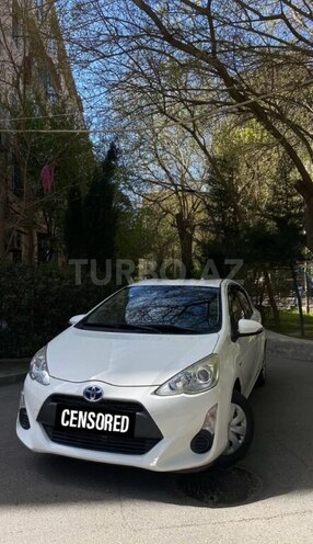 Toyota Aqua 2017, 80,000 km - 1.5 l - Bakı
