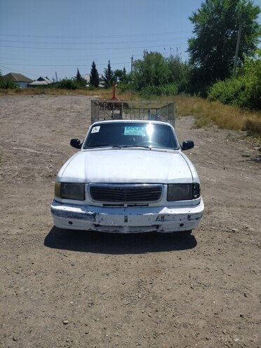 GAZ 3110 1999, 200,000 km - 2.4 l - Saatlı
