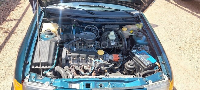 Opel Astra 1995, 245,000 km - 1.8 l - Sumqayıt