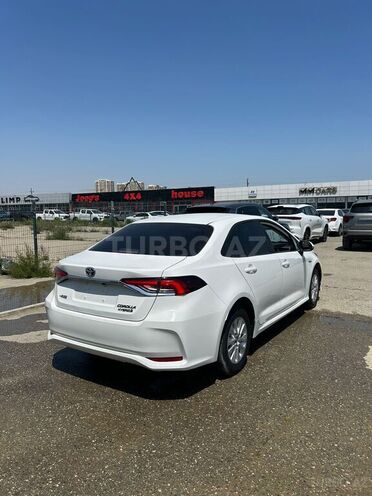 Toyota Corolla 2023, 98,000 km - 1.8 l - Bakı