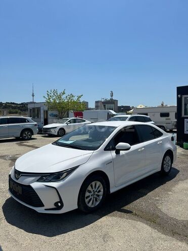 Toyota Corolla 2023, 98,000 km - 1.8 l - Bakı