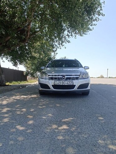 Opel Astra 2006, 255,000 km - 1.3 l - İmişli