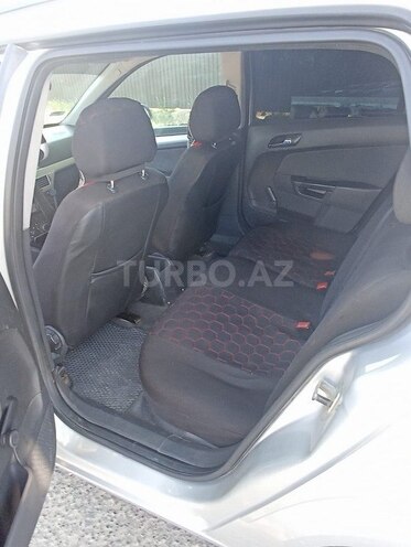 Opel Astra 2006, 255,000 km - 1.3 l - İmişli