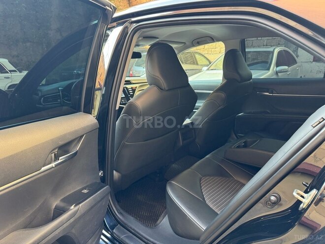 Toyota Camry 2019, 104,500 km - 2.5 l - Bakı