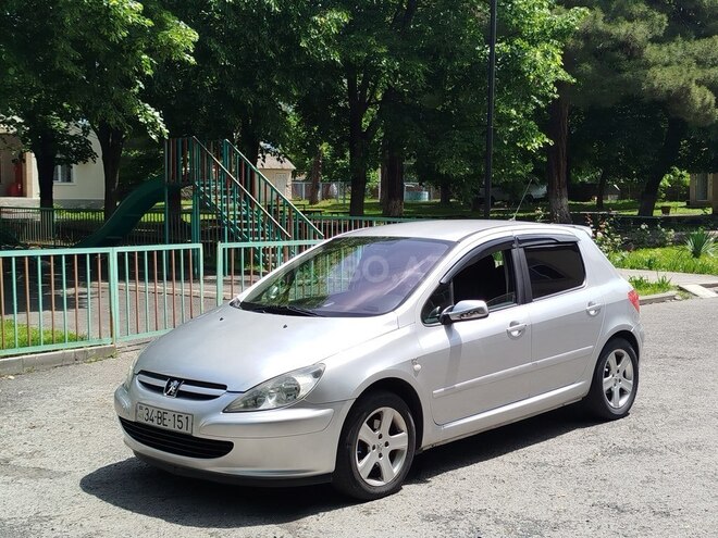 Peugeot 307 2005, 176,000 km - 2.0 l - Qax